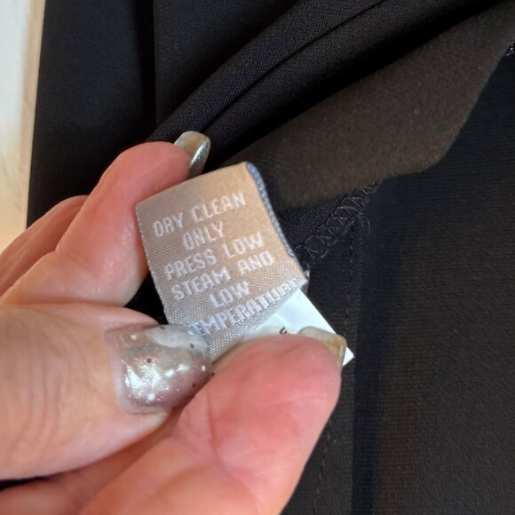 Black pants - Picture 3 of 3